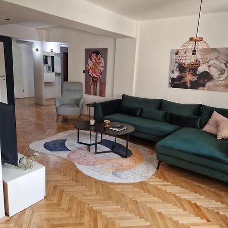 Comfy Center Apartment Skopie Exterior foto
